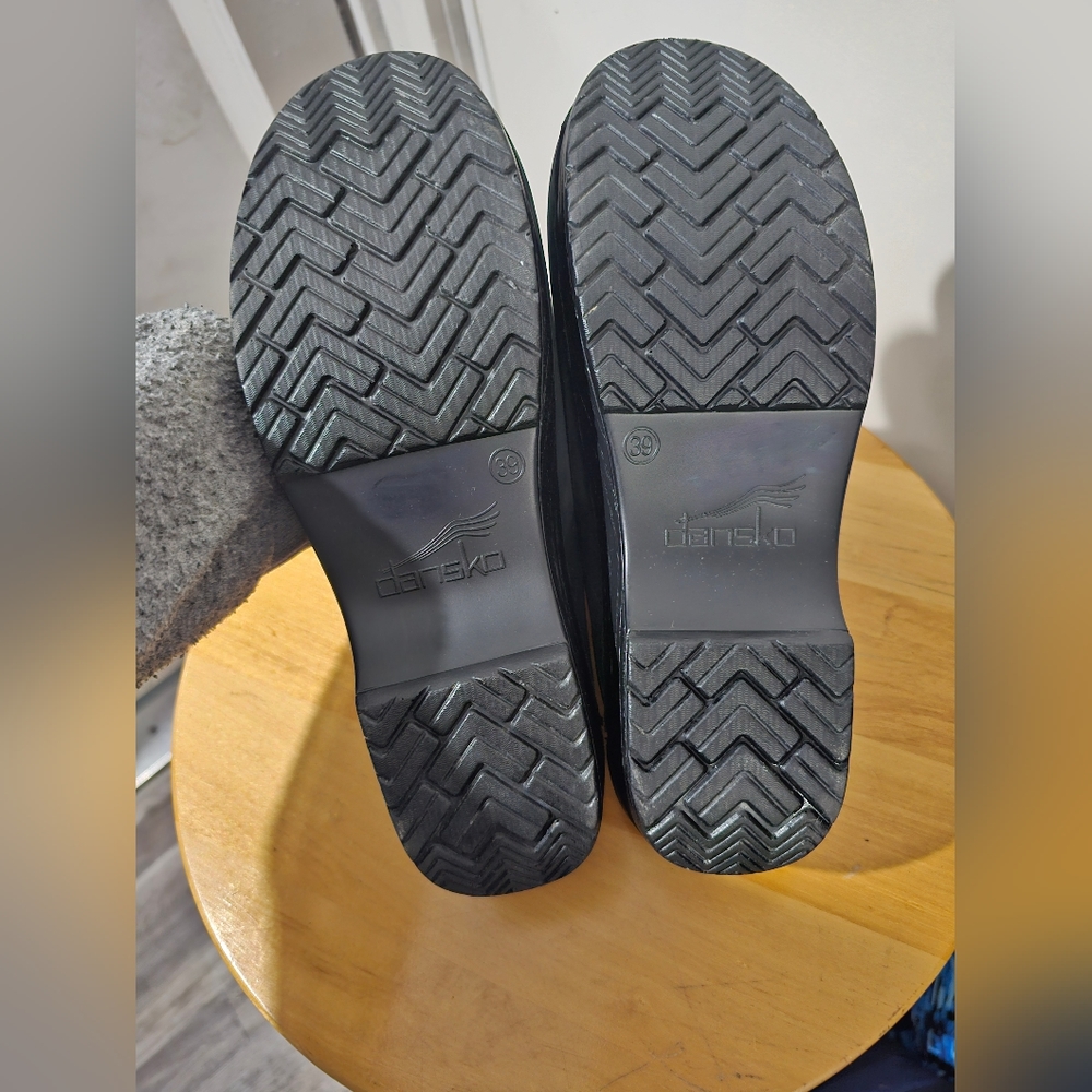 Dansko clogs - Picture 2 of 9